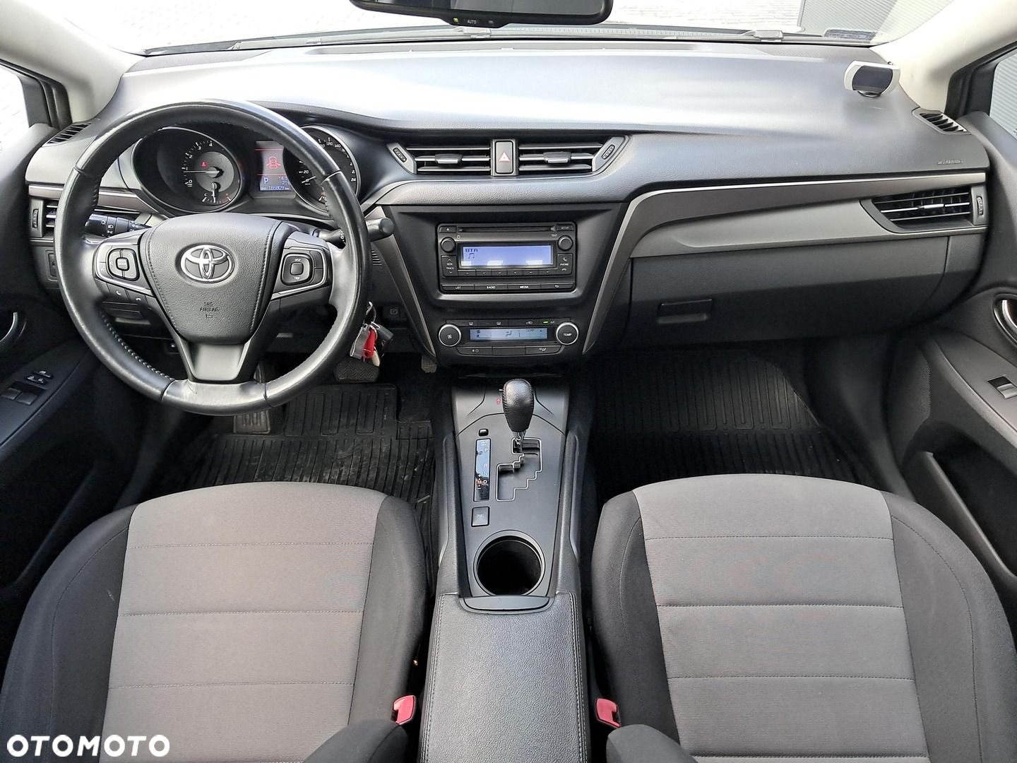 Toyota Avensis 1.8 Active MS - 14