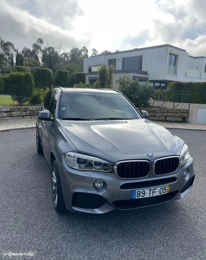BMW X5 25 d sDrive Comfort 7L - 9