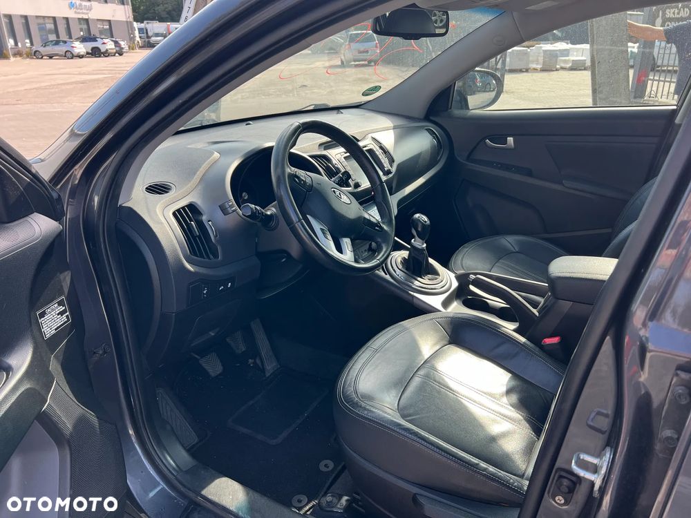 Kia Sportage 1.7 CRDI 2WD Spirit - 11