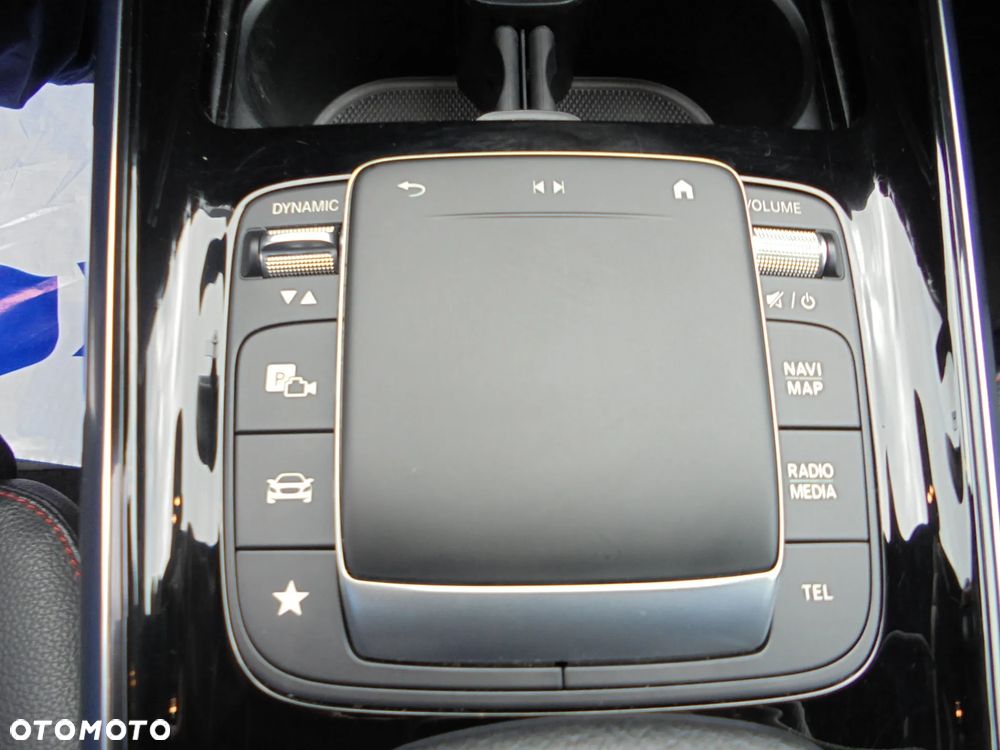 Mercedes-Benz GLA 220 d 8G-DCT AMG Line - 20