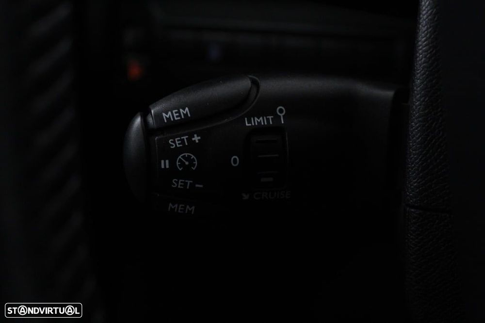 Peugeot 308 1.5 BlueHDi Style - 25