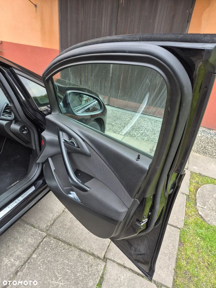 Opel Astra 1.6 Color Edition - 18