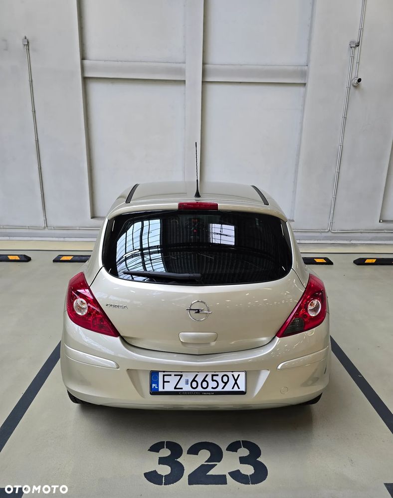 Opel Corsa 1.4 16V Innovation 110 Jahre - 22
