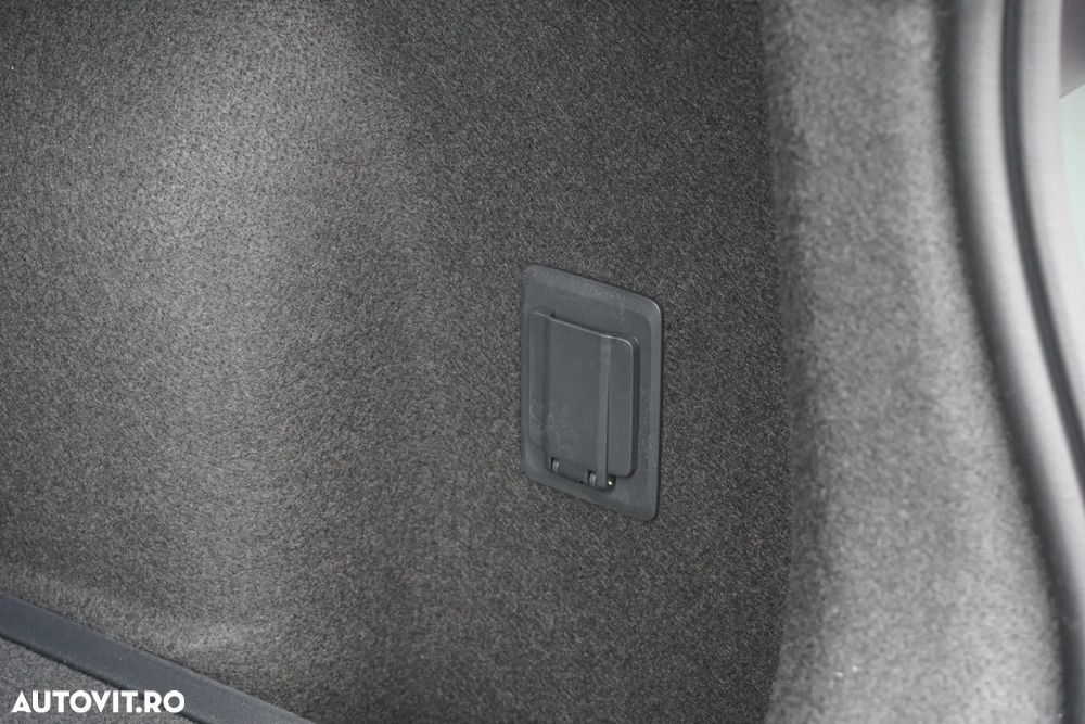 Cupra Formentor 1.5 eTSI DSG Tribe Edition - 39