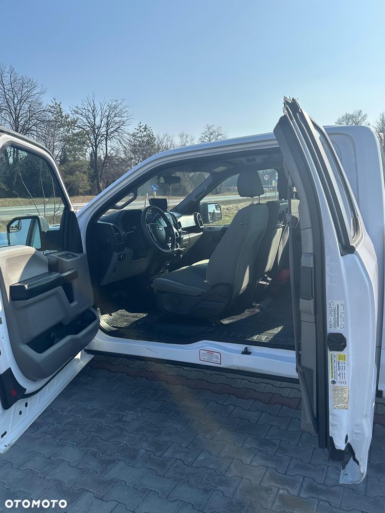 Ford F150 - 8