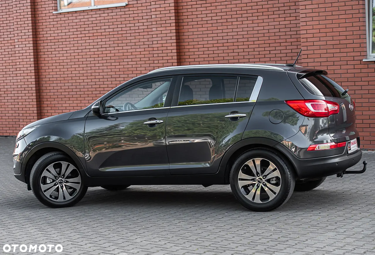 Kia Sportage 2.0 CRDI 4WD Automatik Vision - 10