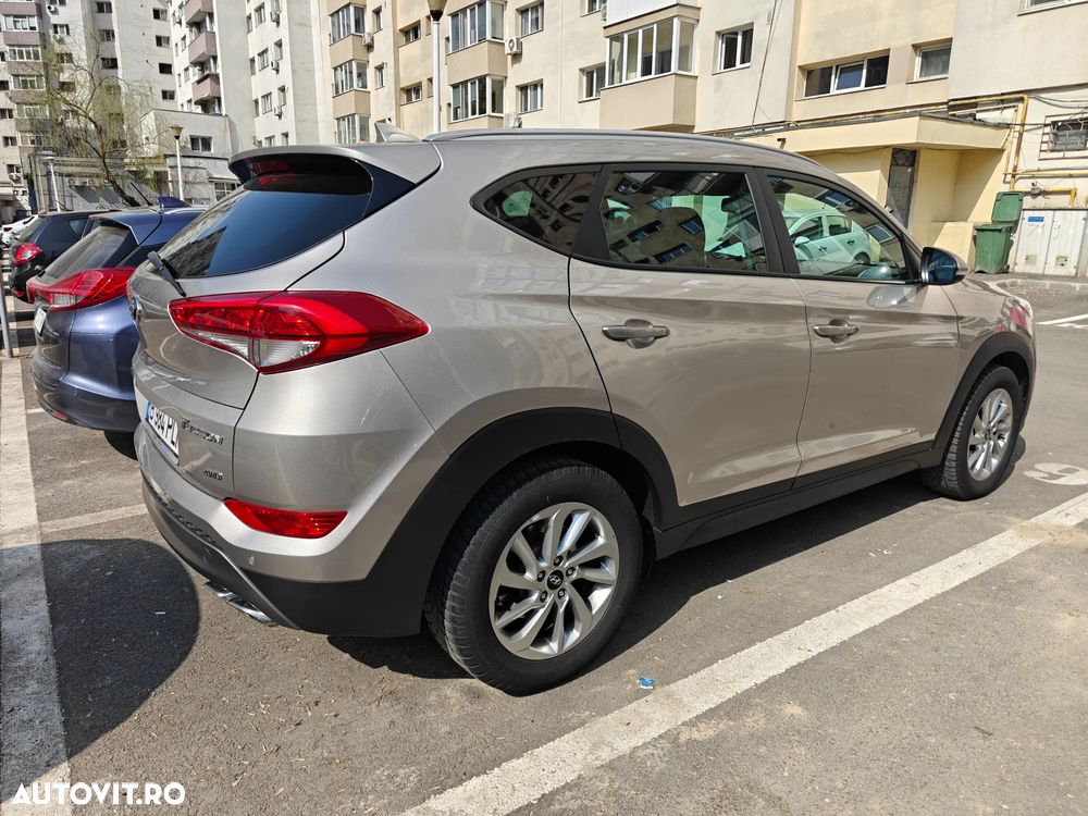 Hyundai Tucson 2.0 CRDI 4WD Automatik Passion Plus - 4