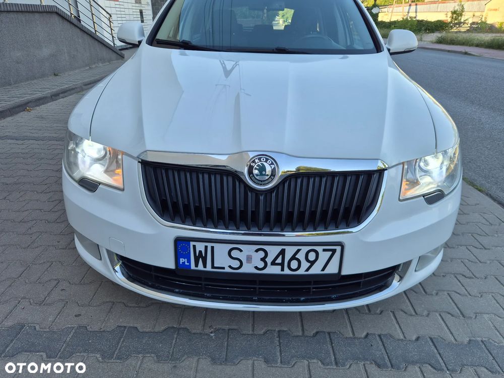 Skoda Superb 2.0 TDI Comfort - 8