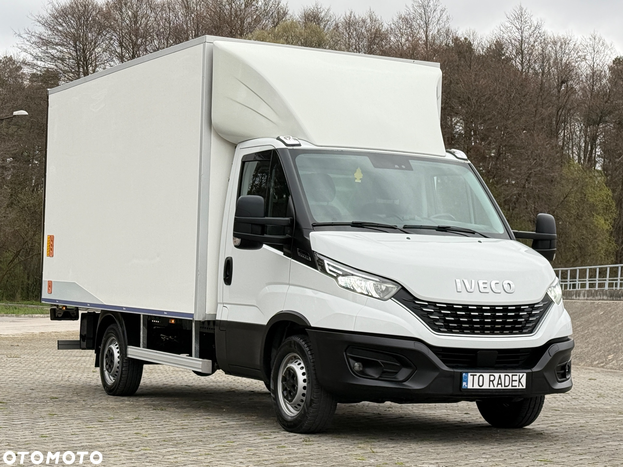 Iveco DAILY 35-160 160KM Hi Matic *Resor+Poduszka* Full LED Kontener * Izoterma +Winda 750KG SUPER STAN!!! - 9