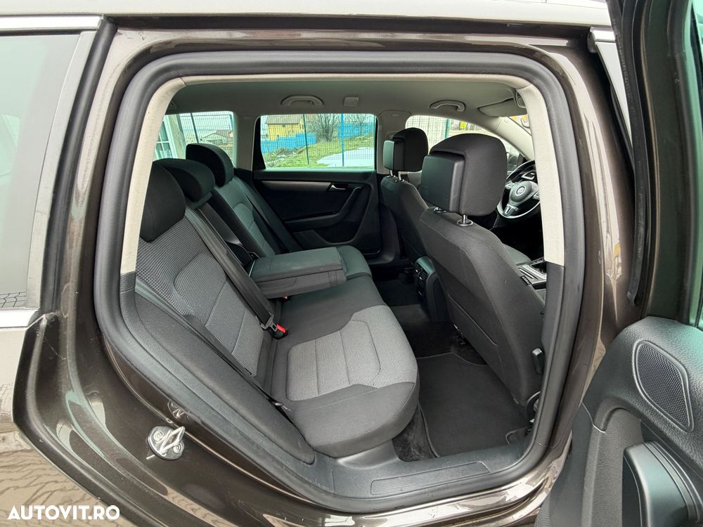 Volkswagen Passat 2.0 TDI BlueMotion Technology Business Edition - 33