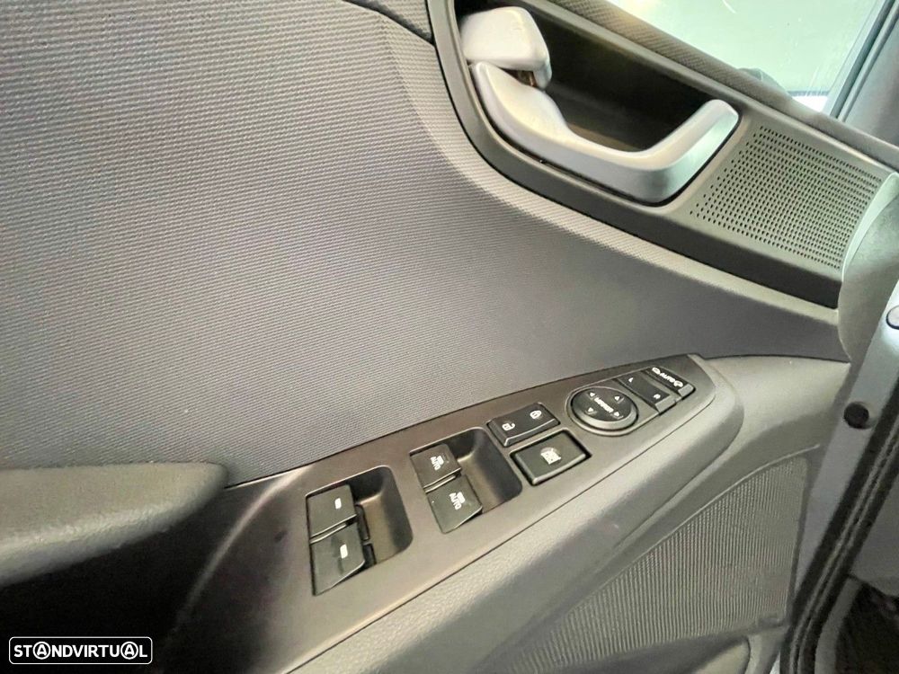 Hyundai Ioniq 1.6 GDI HEV Hybrid Tech - 10