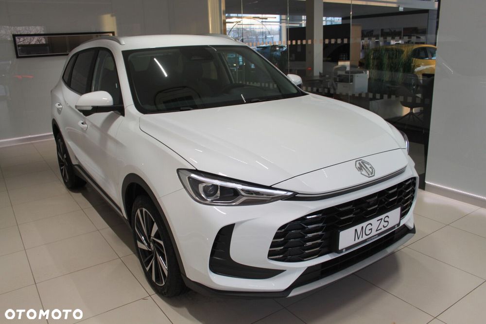 MG ZS - 4