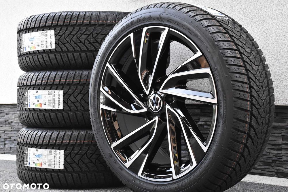 Nowe koła zimowe OEM VOLKSWAGEN ARTEON Adelaide 19" Dunlop 2026r - 2