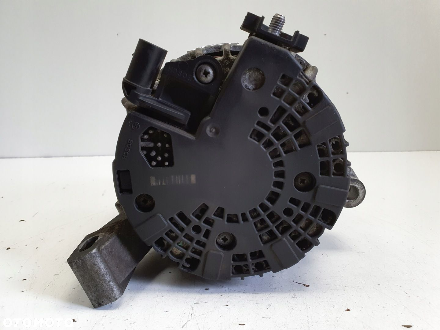 Volvo V70 III 2.0 D3 ALTERNATOR - 8