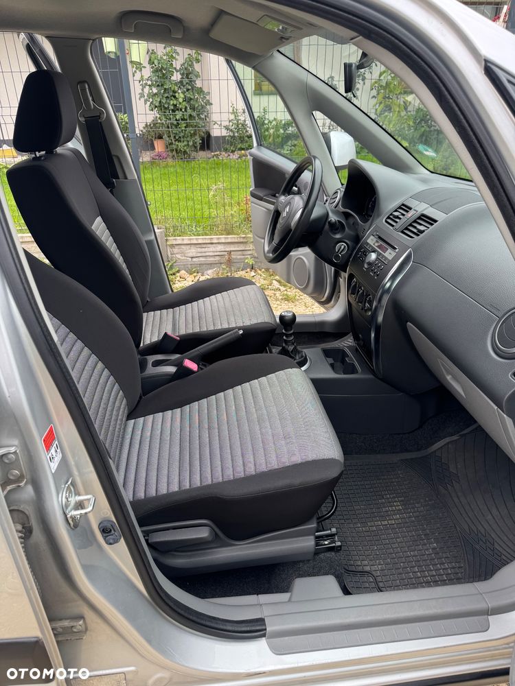 Suzuki SX4 2.0 DDiS 4x2 Club - 25
