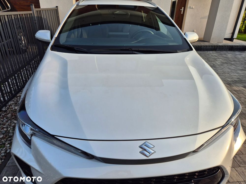 Suzuki Swace 1.8 Hybrid Premium Plus CVT - 4