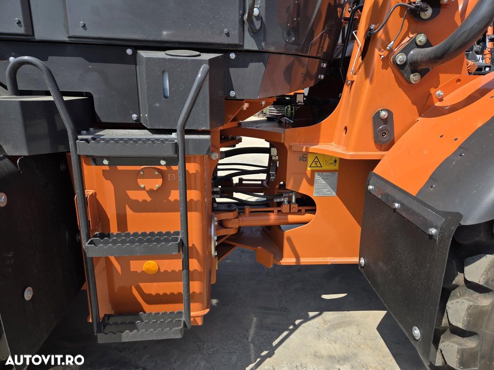 Hitachi ZW160-7, 2026, NOU, cupa 2,5mc, 14,5tone, Anvelope MICHELIN, gresare automata, CANTAR din fabrica, camera spate, camere laterale, latime 2,5m, produs in JAPONIA, Basculeaza la 4m, garantie 3 ANI, posibilitate leasing 5 ani-PROMOTIE 156.900 EUR+Tva - 33