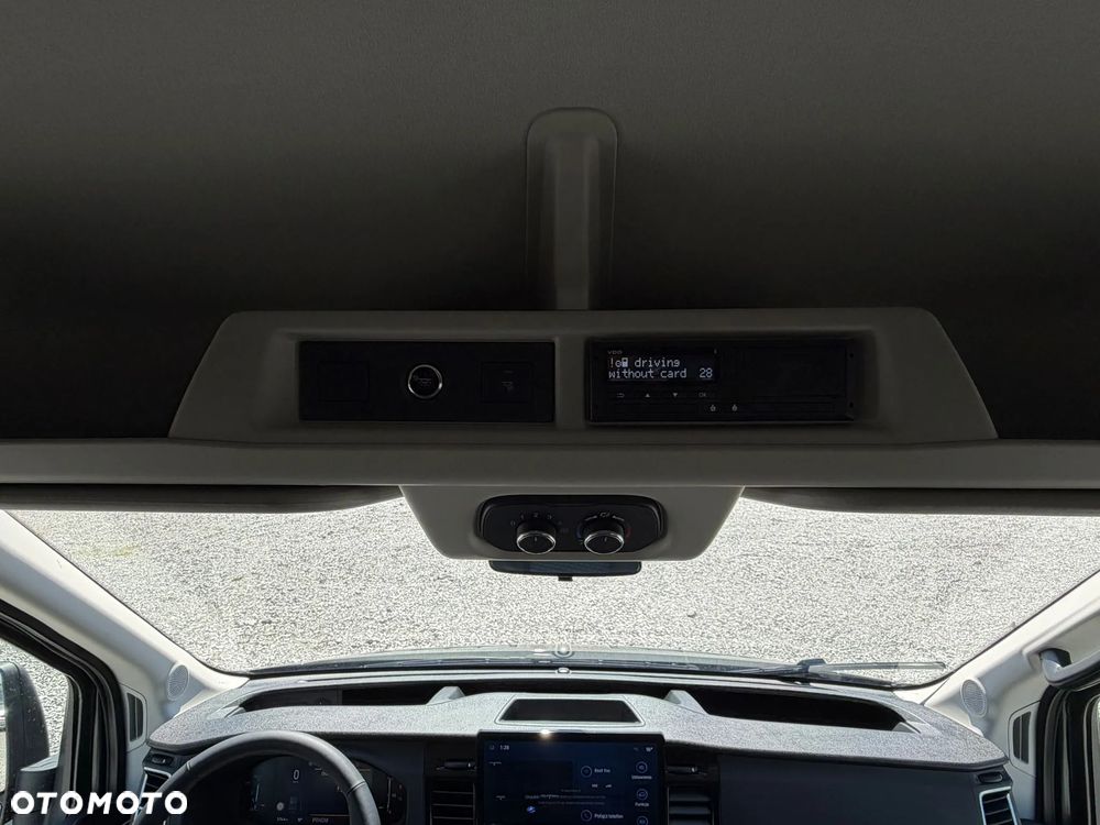 Ford Transit - 28