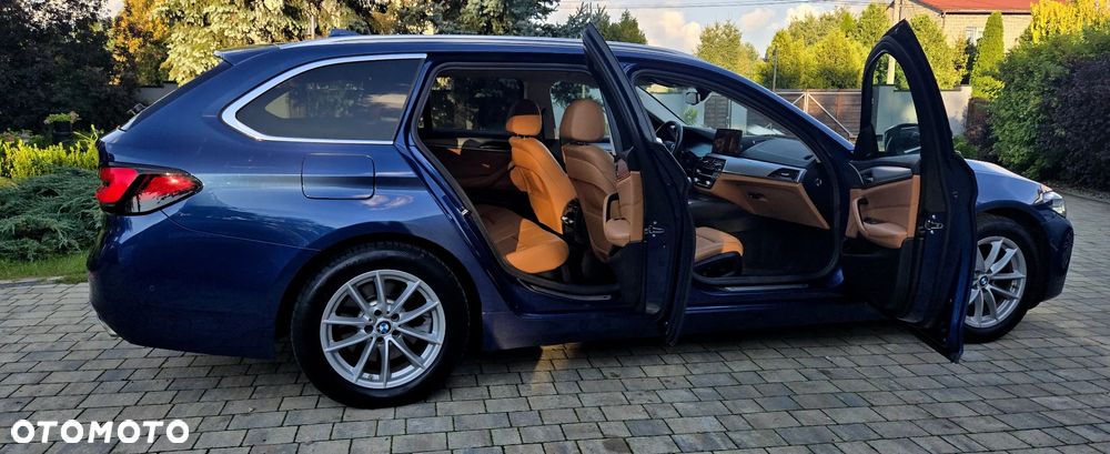 BMW Seria 5 520d Luxury Line - 9