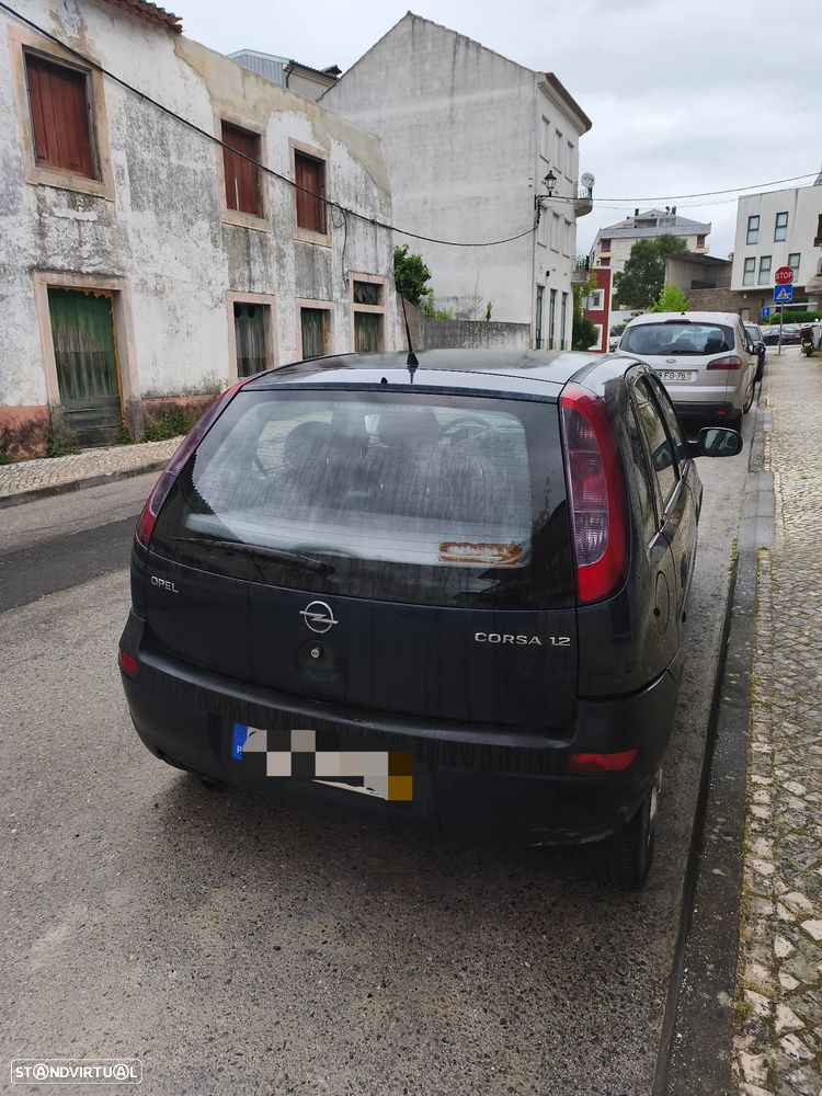 Opel Corsa 1.2 16V Confort - 4