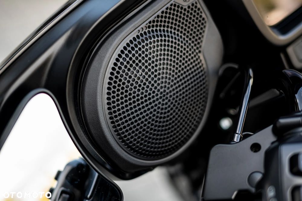 Harley-Davidson Touring Street Glide - 8