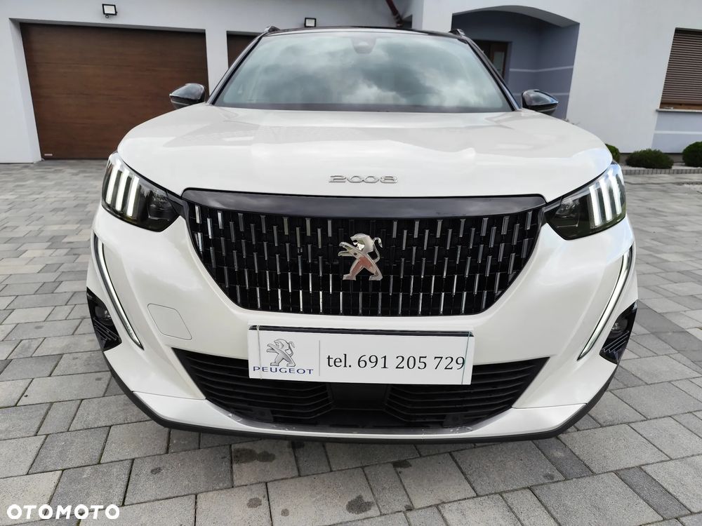 Peugeot 2008 1.2 PureTech GT Line S&S - 10