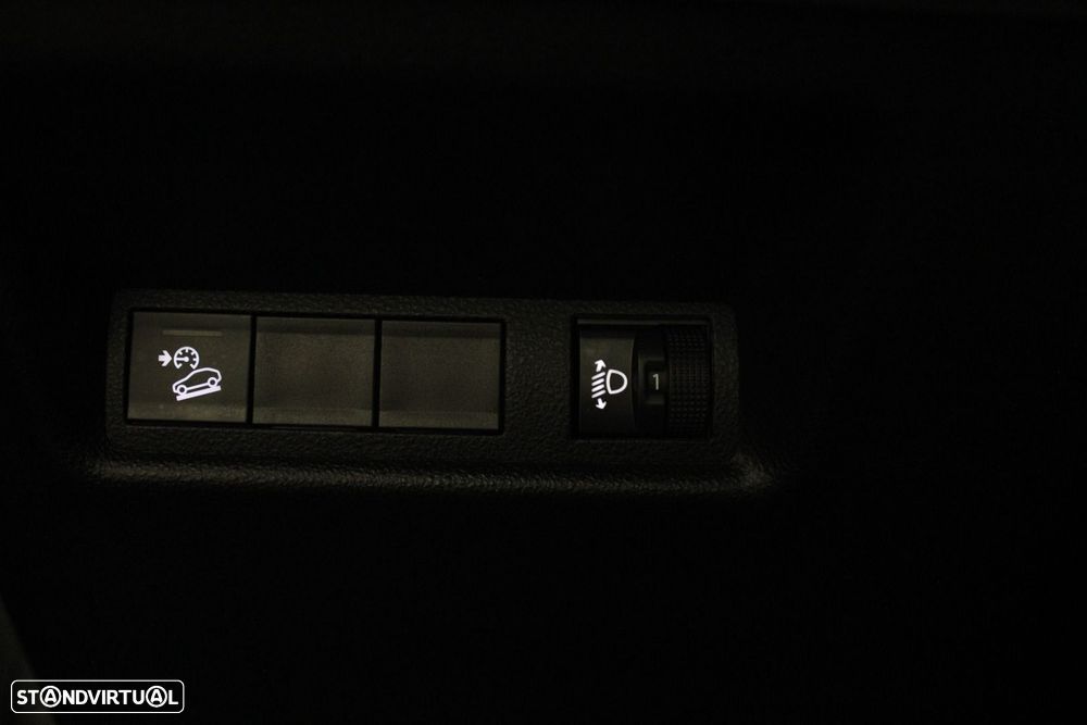 Jeep Avenger 54 kWh Summit - 13