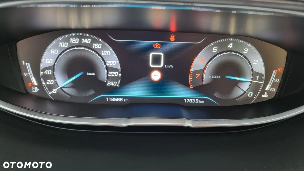 Peugeot 5008 - 17