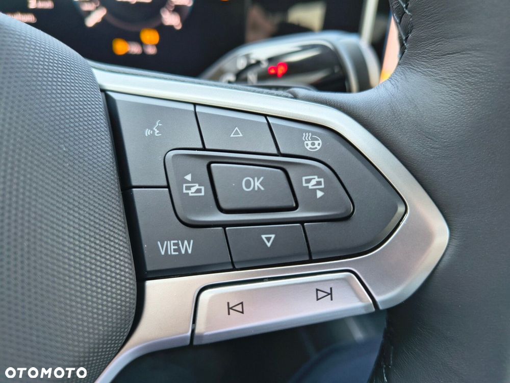 Volkswagen Passat - 23