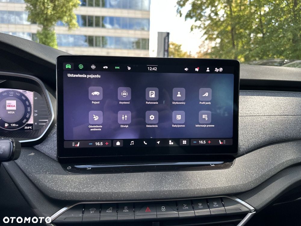 Skoda Octavia 1.5 TSI mHEV Selection DSG - 18