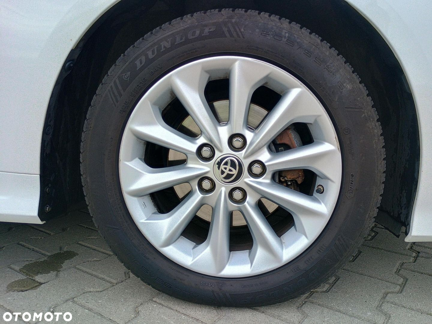 Toyota Corolla 1.8 Hybrid Comfort - 10
