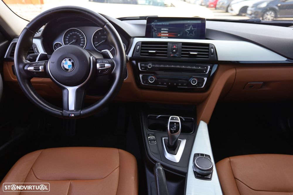 BMW 320 d Touring Line Luxury Auto - 17