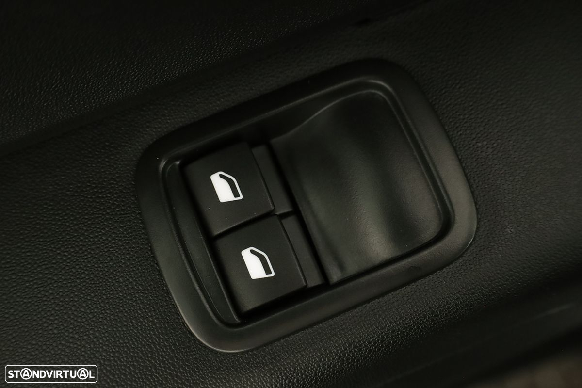 Citroën C3 1.2 PureTech Plus - 20