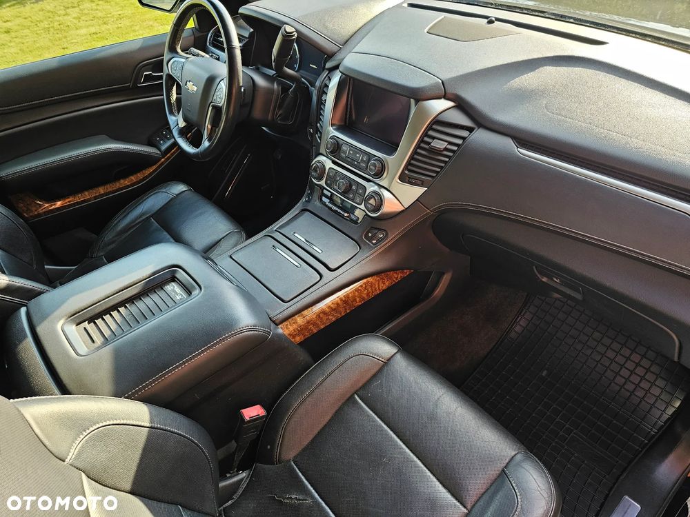 Chevrolet Suburban 5.3 LS 1500 4WD - 12