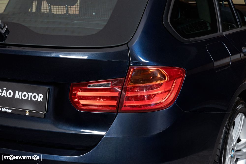 BMW 318 d Touring Line Sport - 7