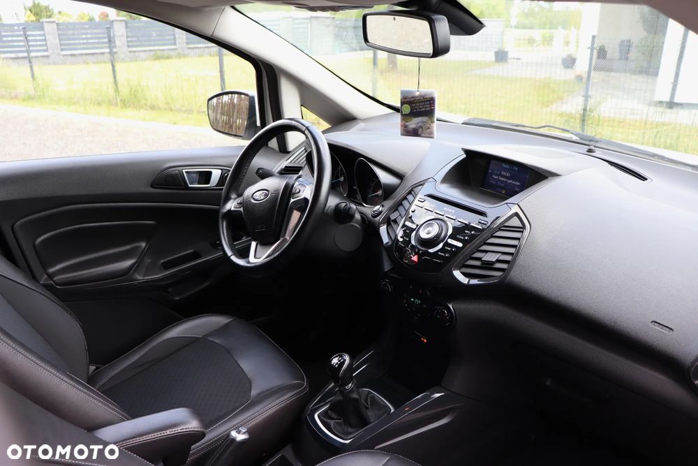 Ford EcoSport - 30