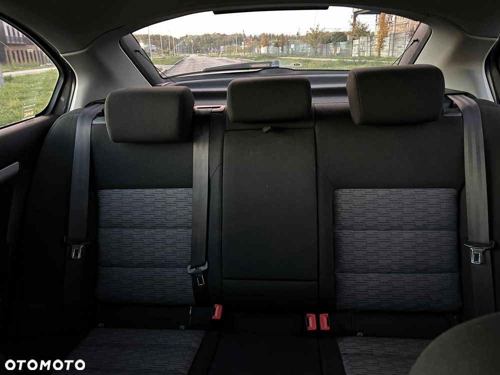 Skoda Octavia 1.4 TSI Ambiente DSG - 13