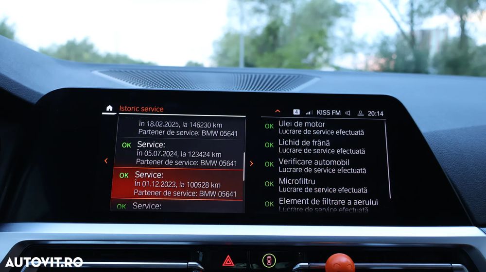 BMW Seria 3 320d Aut. Sport Line - 29