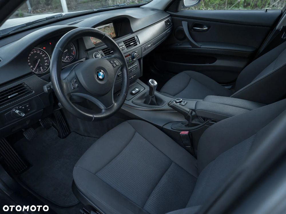 BMW Seria 3 318i Edition Lifestyle - 26