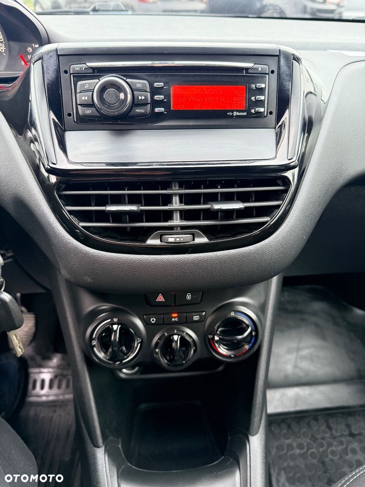 Peugeot 208 1.4 HDi Access - 11