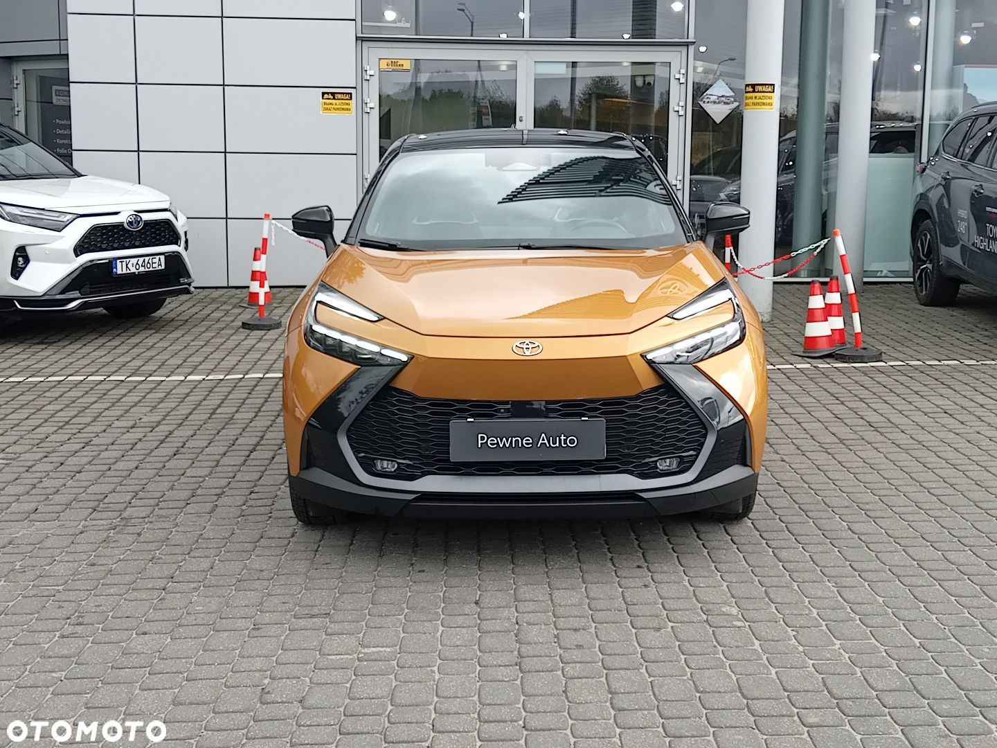 Toyota C-HR - 10