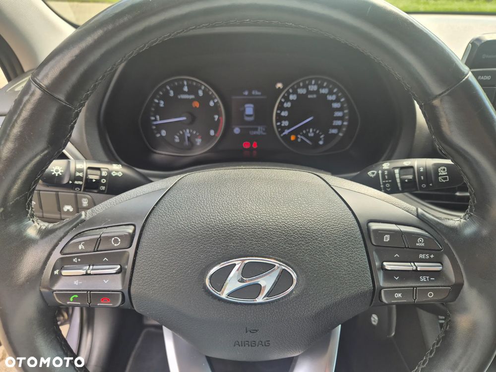 Hyundai i30 1.4 Trend - 16