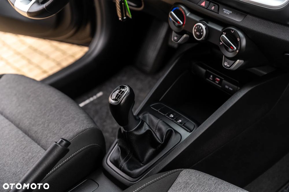 Kia Stonic 1.4 XL - 26