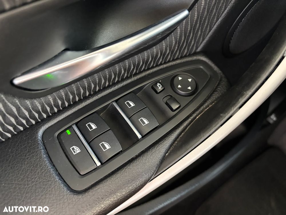 BMW Seria 3 316d Touring Aut. - 26