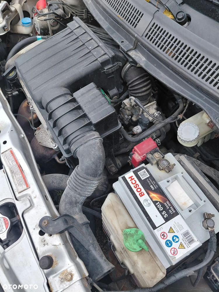 Suzuki Swift - 14