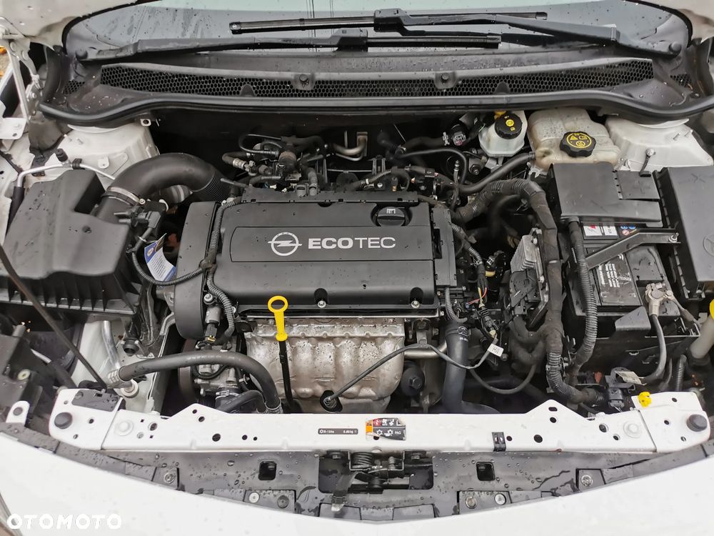 Opel Astra 1.6 Sports Tourer Active - 20