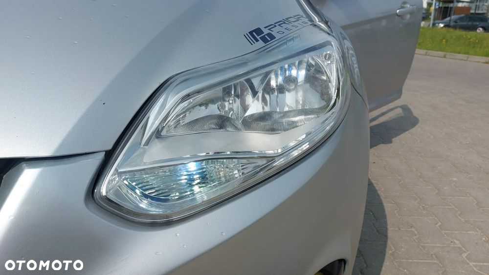 Ford Focus Turnier 1.6 TDCi DPF Titanium - 29