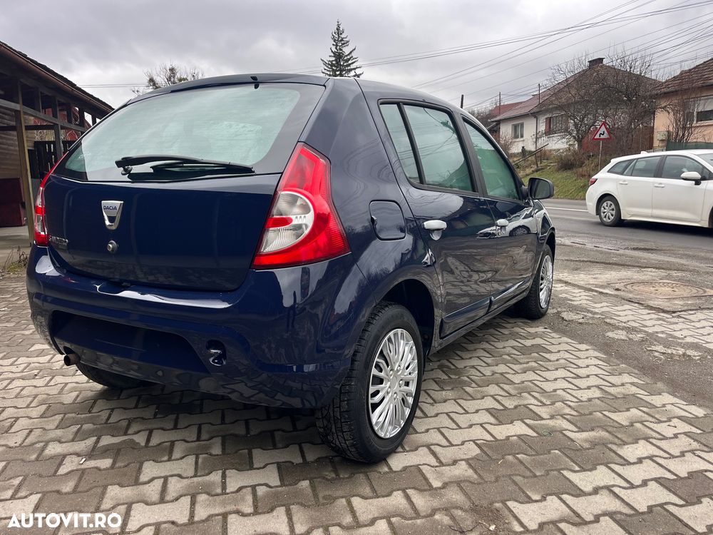 Dacia Sandero 1.6 MPI Laureate - 4