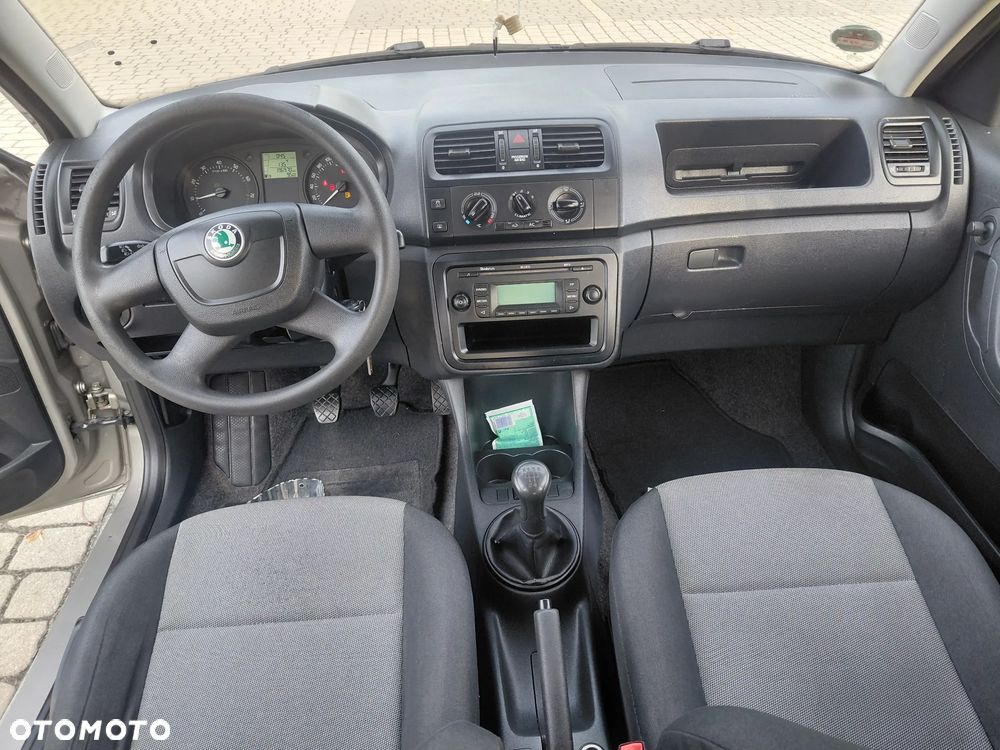 Skoda Roomster - 12