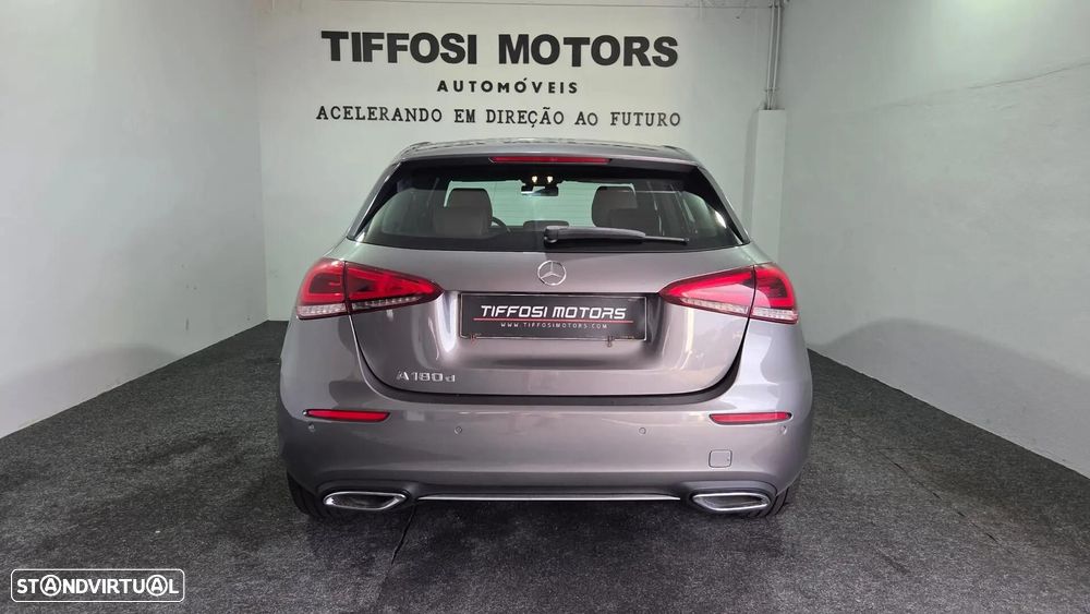 Mercedes-Benz A 180 d Progressive Aut. - 9